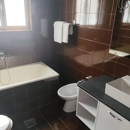 Дом отдыха House Toni