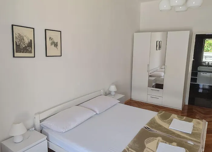 בית נופש House Toni